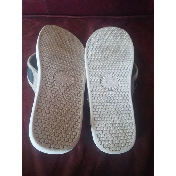 Ugg thong seaside  \